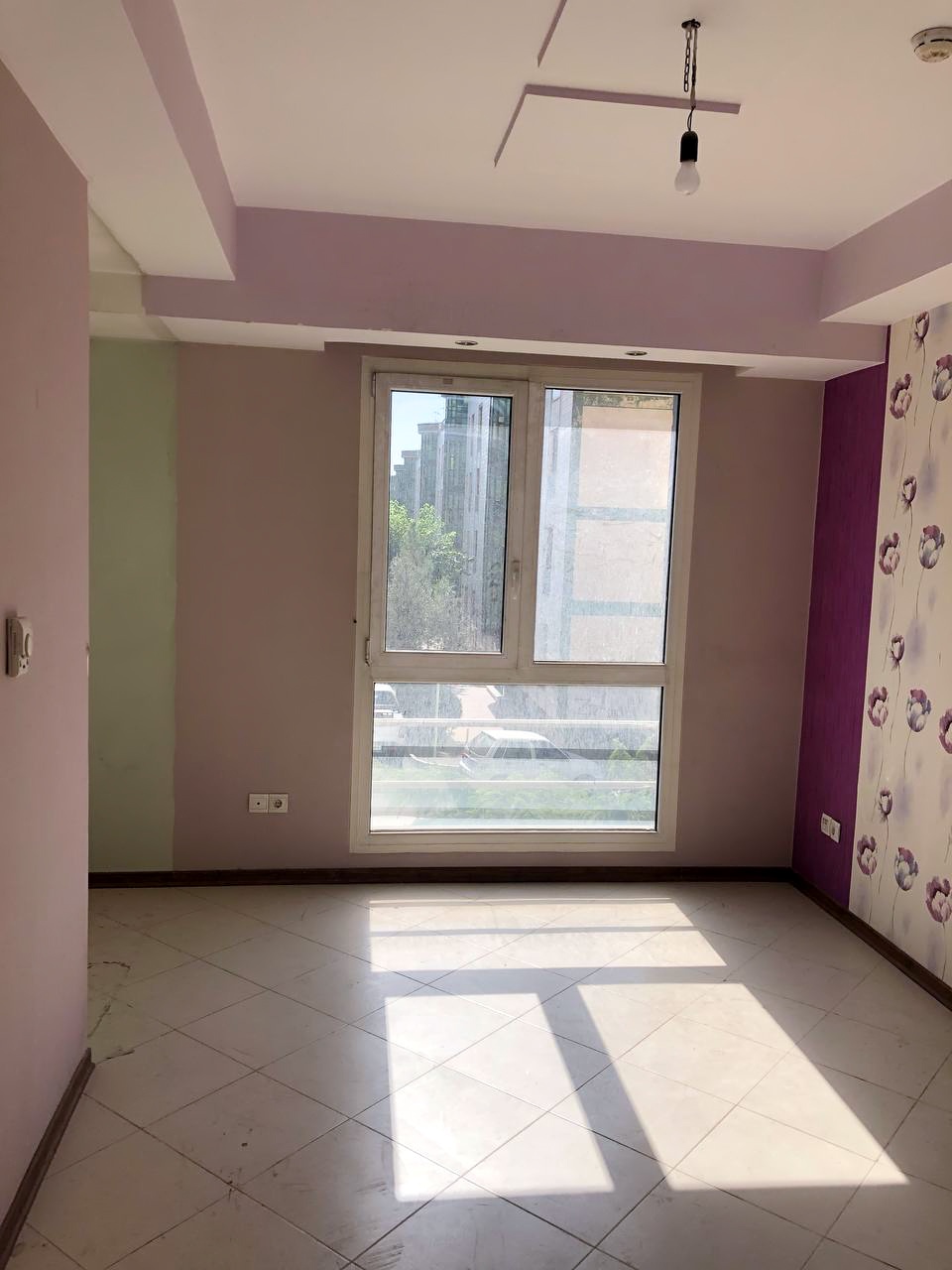 قبل از بازسازی پنجره چیتگر